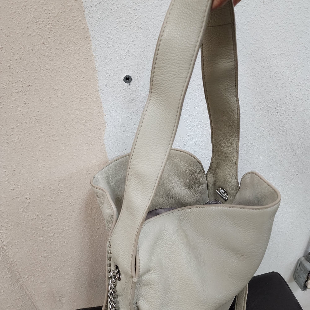 Michael Kors hobo bag ECU - Picture 5 of 16